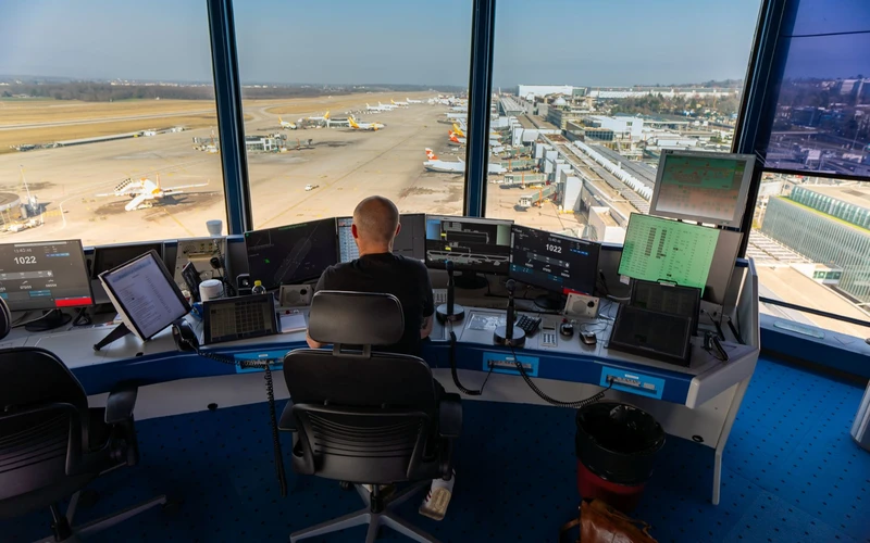 Torre de aeropuerto en Suiza. Foto: Indra Group
